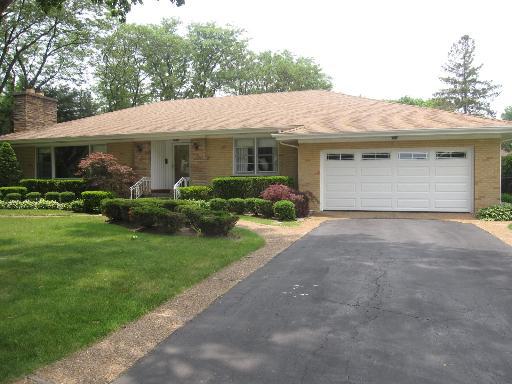6620 N Nokomis Ave., Lincolnwood, IL 60712