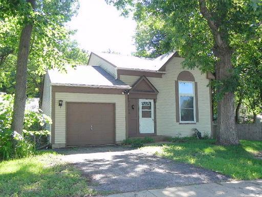 2766 White Barn Rd., Aurora, IL 60502