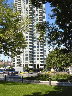 2020 N Lincoln Park West #11H, Chicago, IL 60614