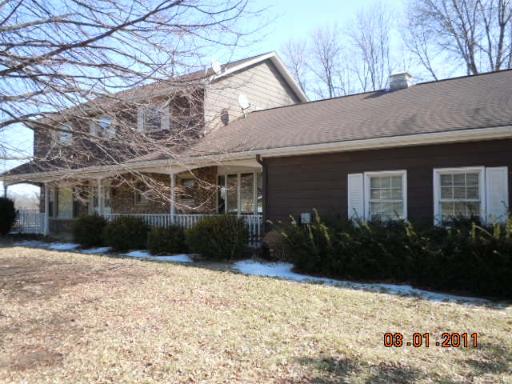 906 N Draper Rd., Mchenry, IL 60050