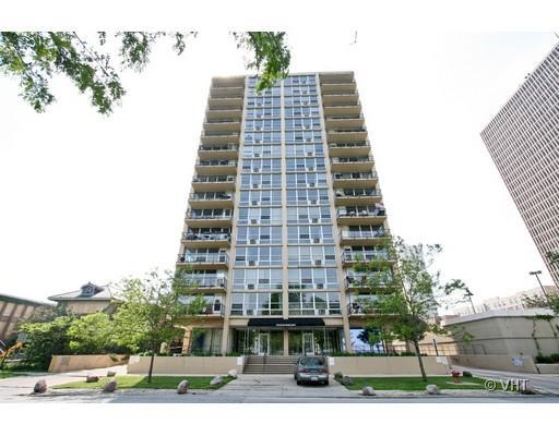 6730 S South Shore Dr. #1206, Chicago, IL 60649