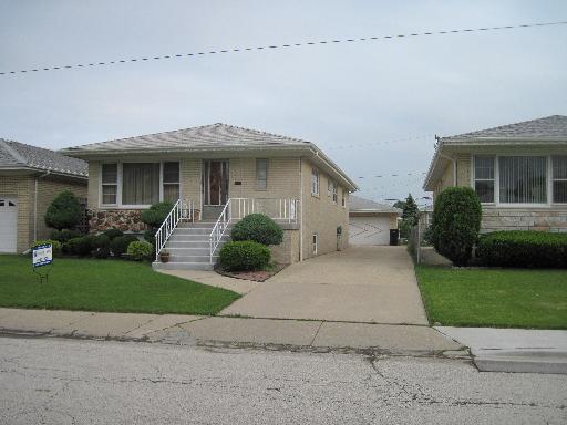 8341 W Balmoral Ave., Chicago, IL 60656