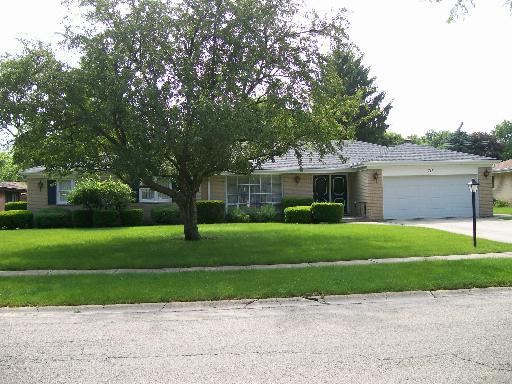 713 Tana Dr., Joliet, IL 60435