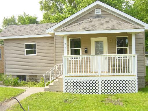 240 Gordon St., Coal City, IL 60416