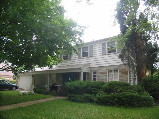 610 E Porter Ave., Naperville, IL 60540