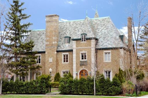 744 Sheridan Rd., Wilmette, IL 60091