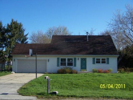 4992 Crown Point Rd., Roscoe, IL 61073