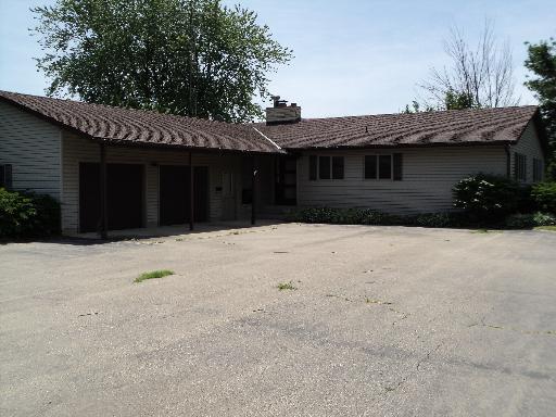 183 Chicago Rd., Paw Paw, IL 61353