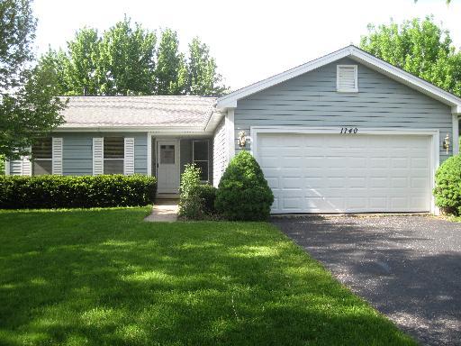 1740 Tanglewood Dr., Algonquin, IL 60102