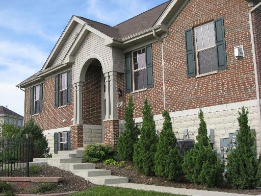 2813 Blakely Ln., Naperville, IL 60540