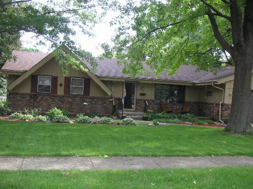 1602 Constitution Pl., Rockford, IL 61103
