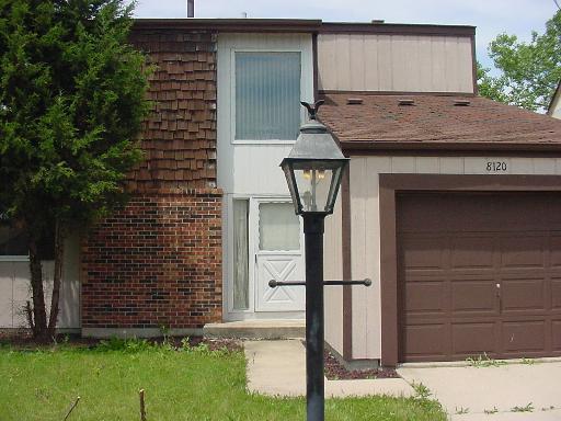 8120 Park Crest Dr., Darien, IL 60561