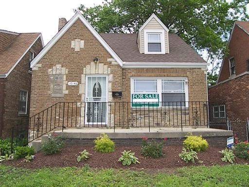 10146 S Emerald Ave., Chicago, IL 60628