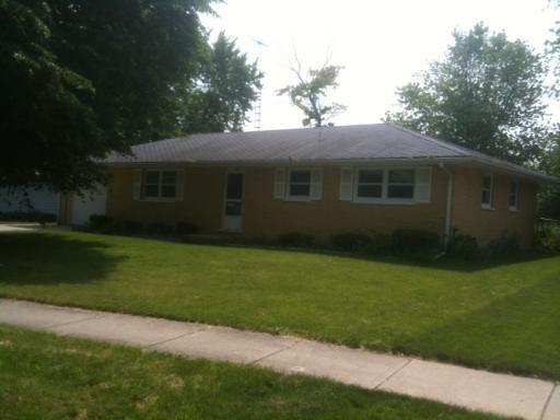 1740 Lily St., Aurora, IL 60505
