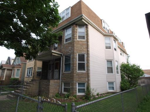 3334 W Pensacola Ave., Chicago, IL 60618