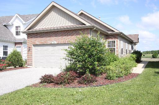 260 Sunset Blvd., Beecher, IL 60401
