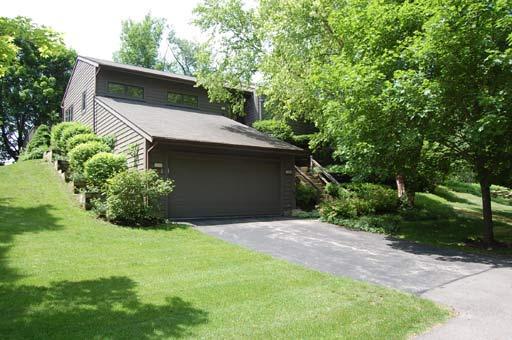 1805 Shoreline Dr., St. Charles, IL 60174