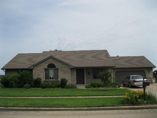 680 Elizabeth St., Coal City, IL 60416