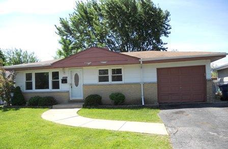 667 Wrightwood Ave., Addison, IL 60101
