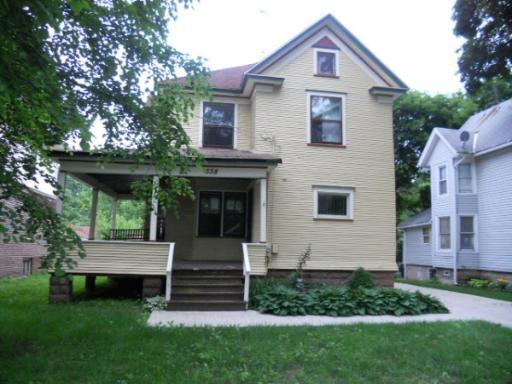 638 W Galena Blvd., Aurora, IL 60506