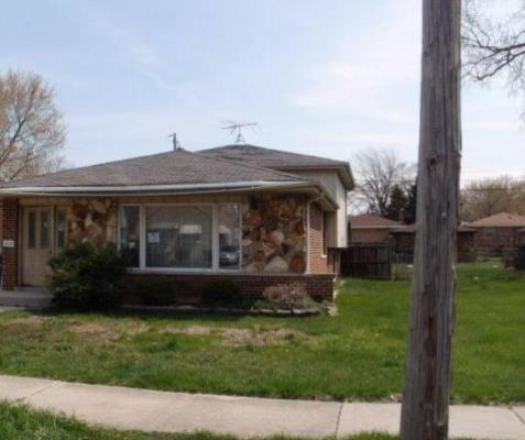 8835 S California Ave., Evergreen Park, IL 60805