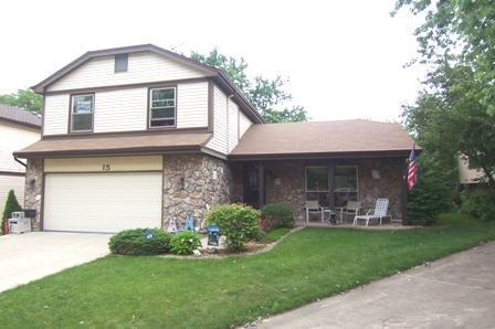 15 Lexington Ct., Streamwood, IL 60107