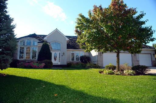 441 W Torrey Pines Way, Vernon Hills, IL 60061