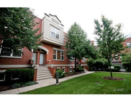 3645 W Cornelia Ave. #B, Chicago, IL 60618