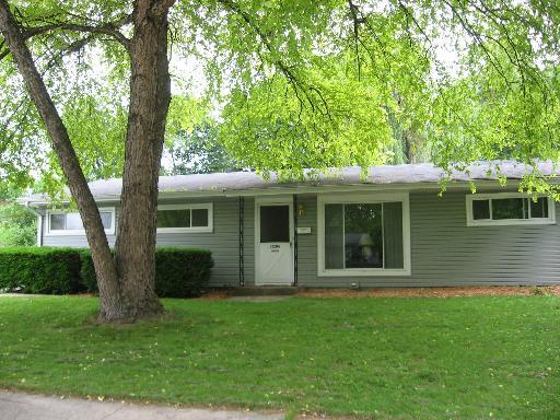 36204 N. Park Dr., Gurnee, IL 60031