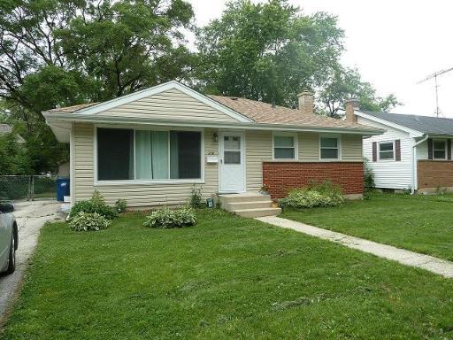 218 E Emmerson Ave., Itasca, IL 60143