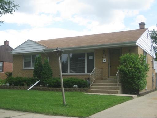 645 E Lincoln Ave., Des Plaines, IL 60016