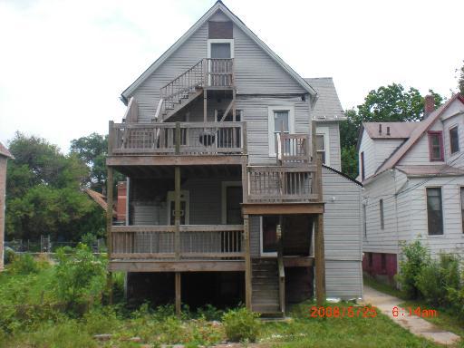 6834 S Peoria St., Chicago, IL 60621