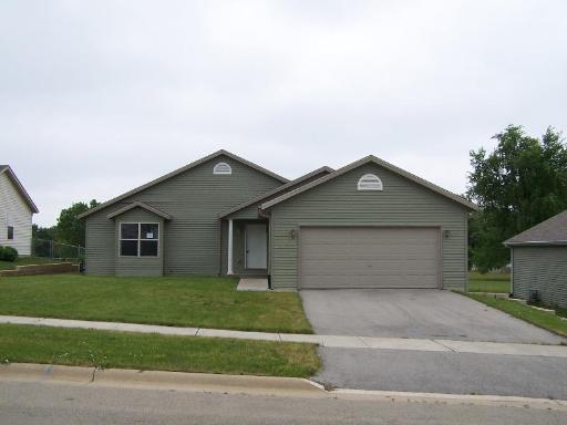 318 Waveland Ave., Rockford, IL 61102