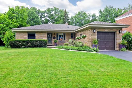 1508 41st St., La Grange, IL 60525