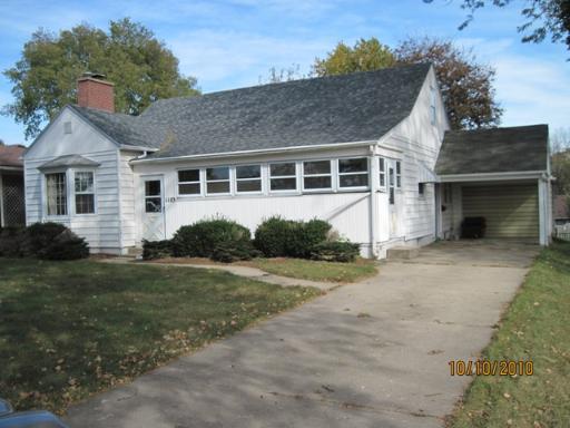 1103 S Park Blvd., Freeport, IL 61032