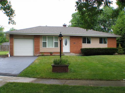 730 Orange Ln., Hoffman Estates, IL 60194