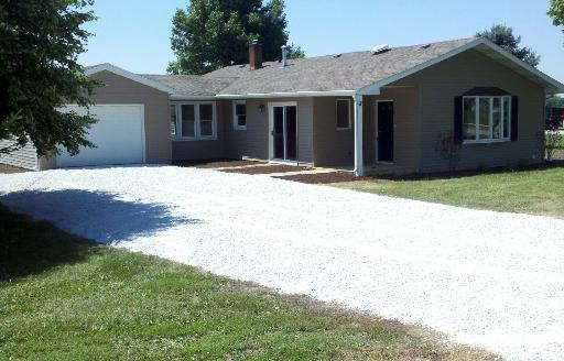 2356 E 4000 North Rd., Bourbonnais, IL 60914