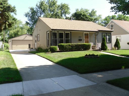 2127 Sauber Ave., Rockford, IL 61103