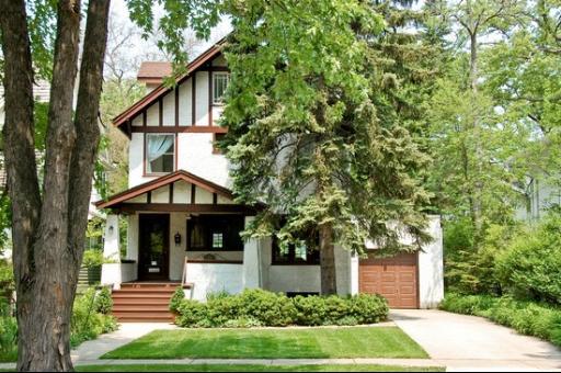 1006 Linden Ave., Wilmette, IL 60091