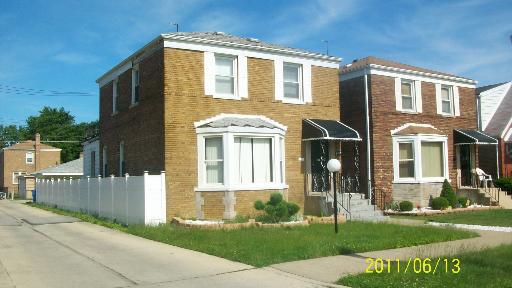 8715 S Clyde Ave., Chicago, IL 60617