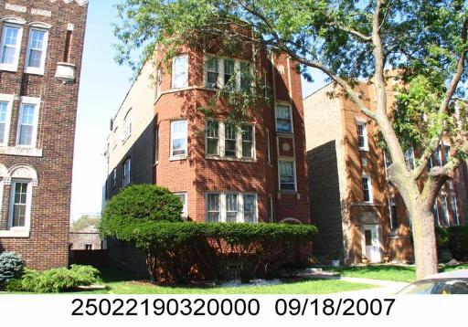 8950 S Blackstone Ave., Chicago, IL 60619