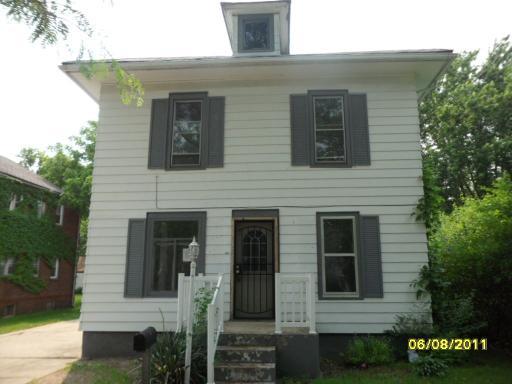 2314 Hecker Ave., Rockford, IL 61103