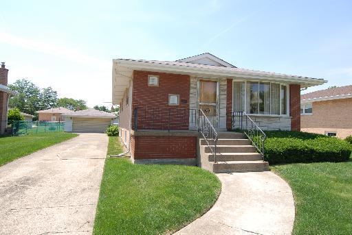 9008 S Mcvicker Ave., Oak Lawn, IL 60453