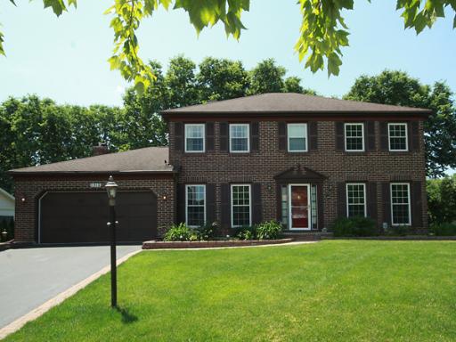 1312 Crestwood Ct., Naperville, IL 60540