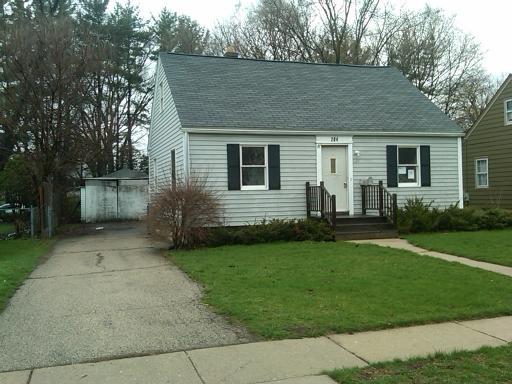 264 N Garfield Ave., Mundelein, IL 60060
