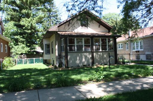 10976 S Church St., Chicago, IL 60643
