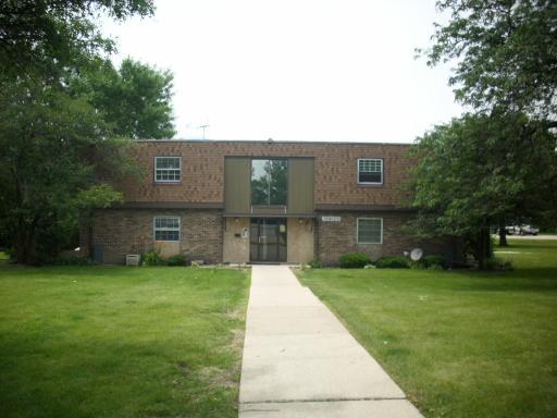 18W125 63rd Ave. #201A, Westmont, IL 60559