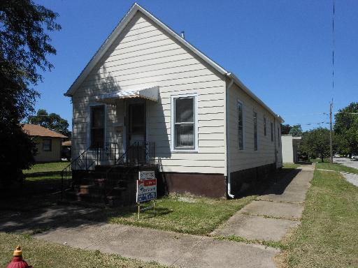 3300 Butler Ave., Steger, IL 60475
