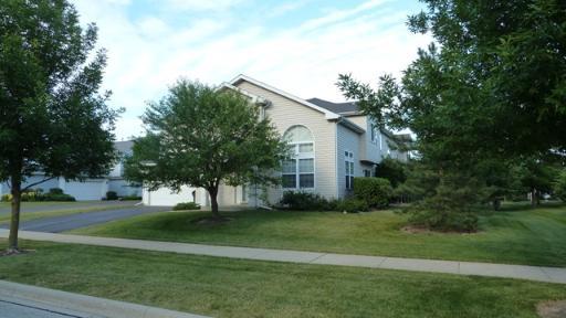 251 Abington Ln., North Aurora, IL 60542