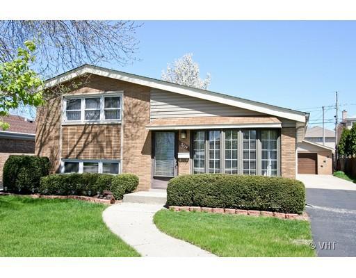5224 W Avery Pl., Oak Lawn, IL 60453